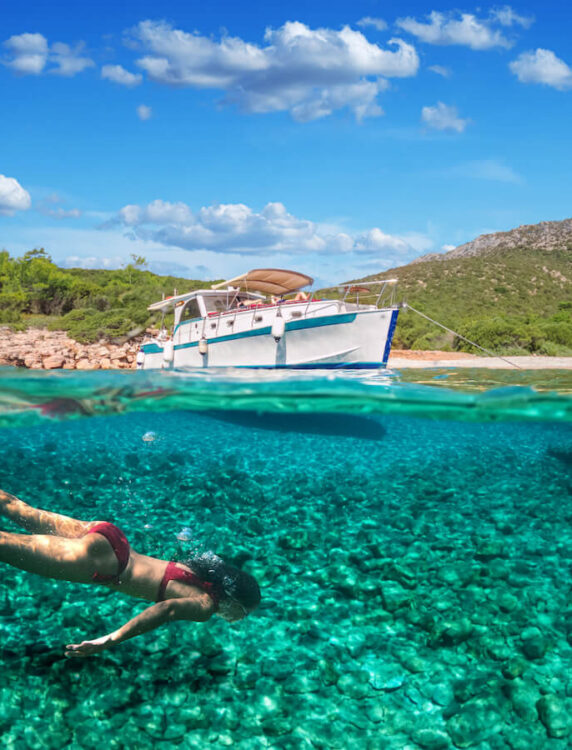 Zadar_tours_in_out_travel_boat